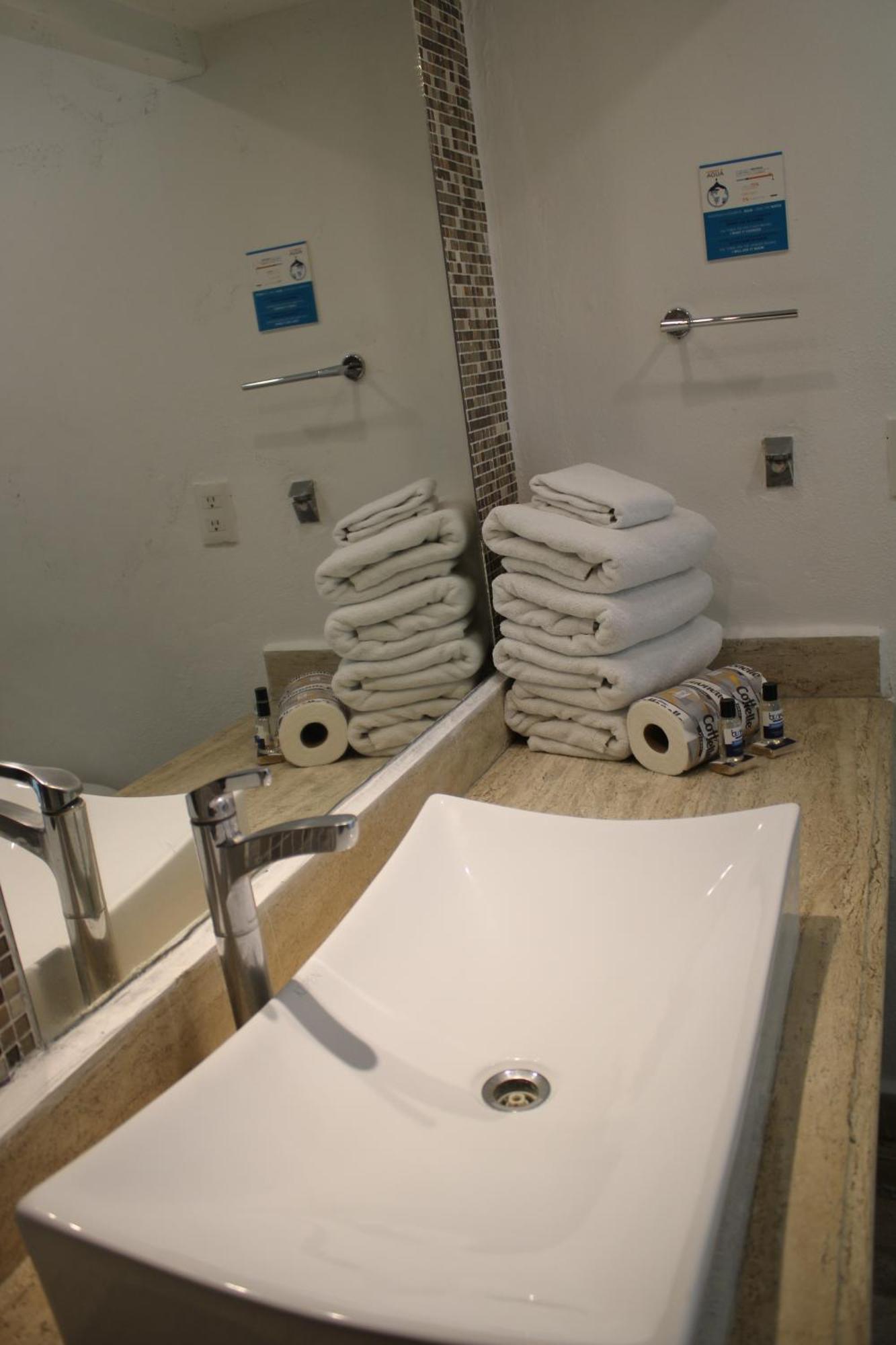 Bsea Cancun Plaza Hotel Екстер'єр фото