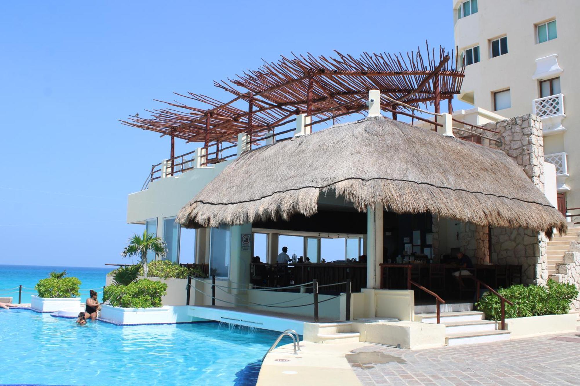 Bsea Cancun Plaza Hotel Екстер'єр фото