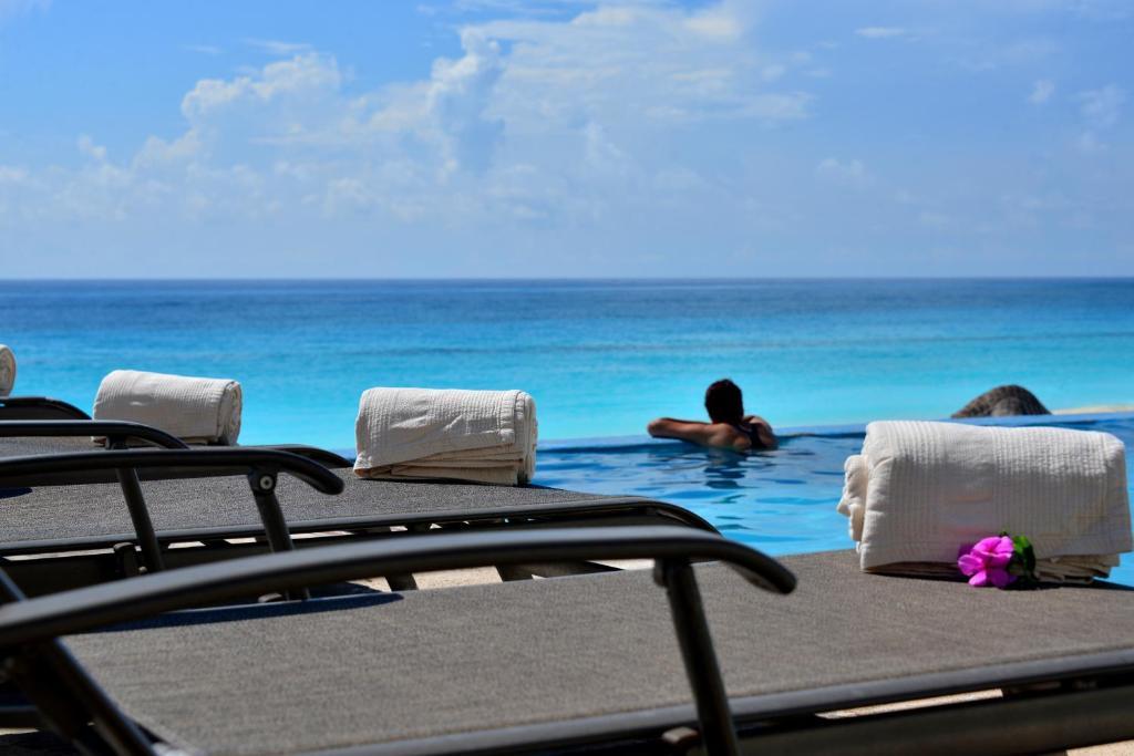 Bsea Cancun Plaza Hotel Зручності фото