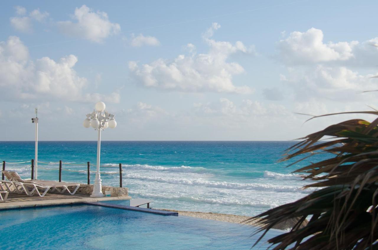 Bsea Cancun Plaza Hotel Екстер'єр фото