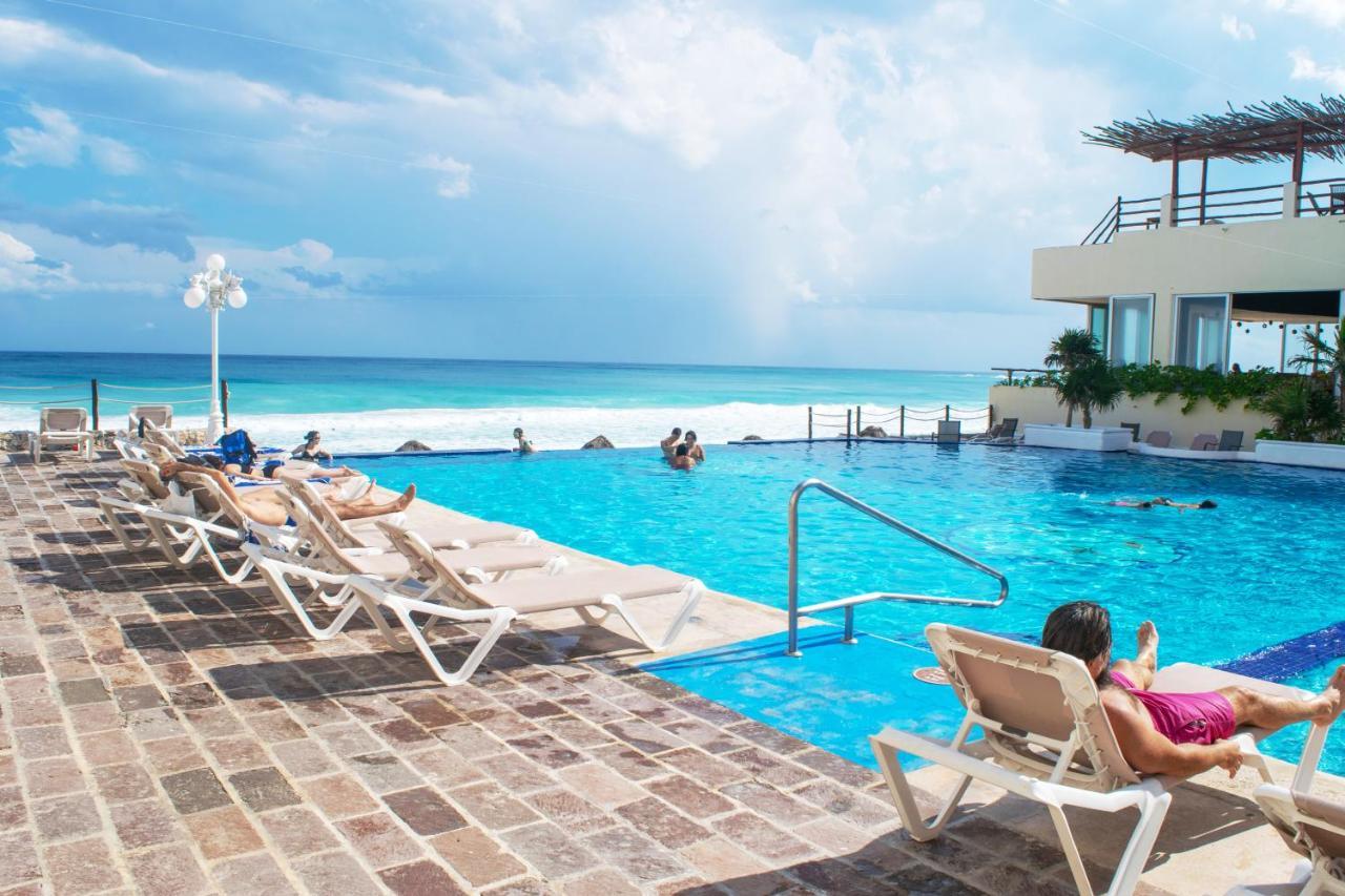 Bsea Cancun Plaza Hotel Екстер'єр фото